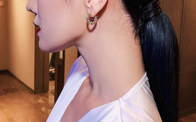 Retro C-Shaped Golden  Stud Earrings
