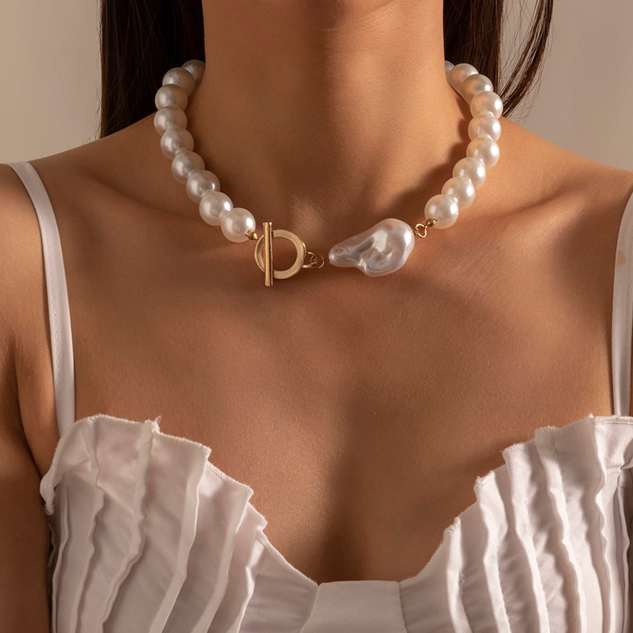 Vintage Baroque Pearl Pendant Necklaces